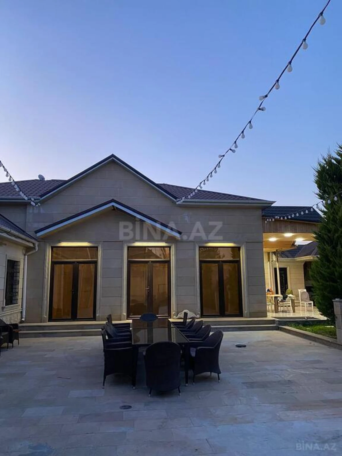 Kirayə verilir 5 otaqlı həyət evi 400 m²