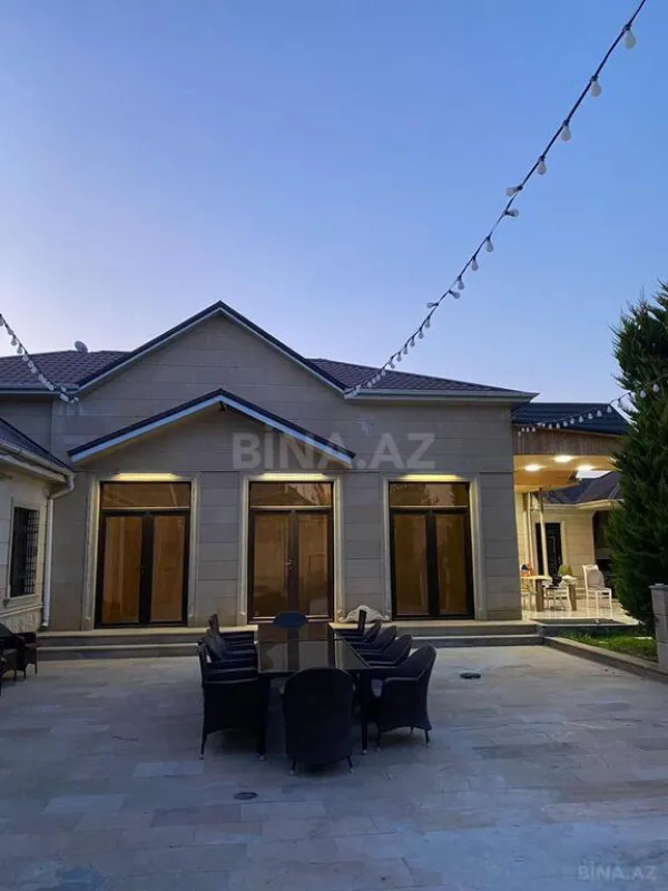 Kirayə verilir 5 otaqlı həyət evi 400 m²