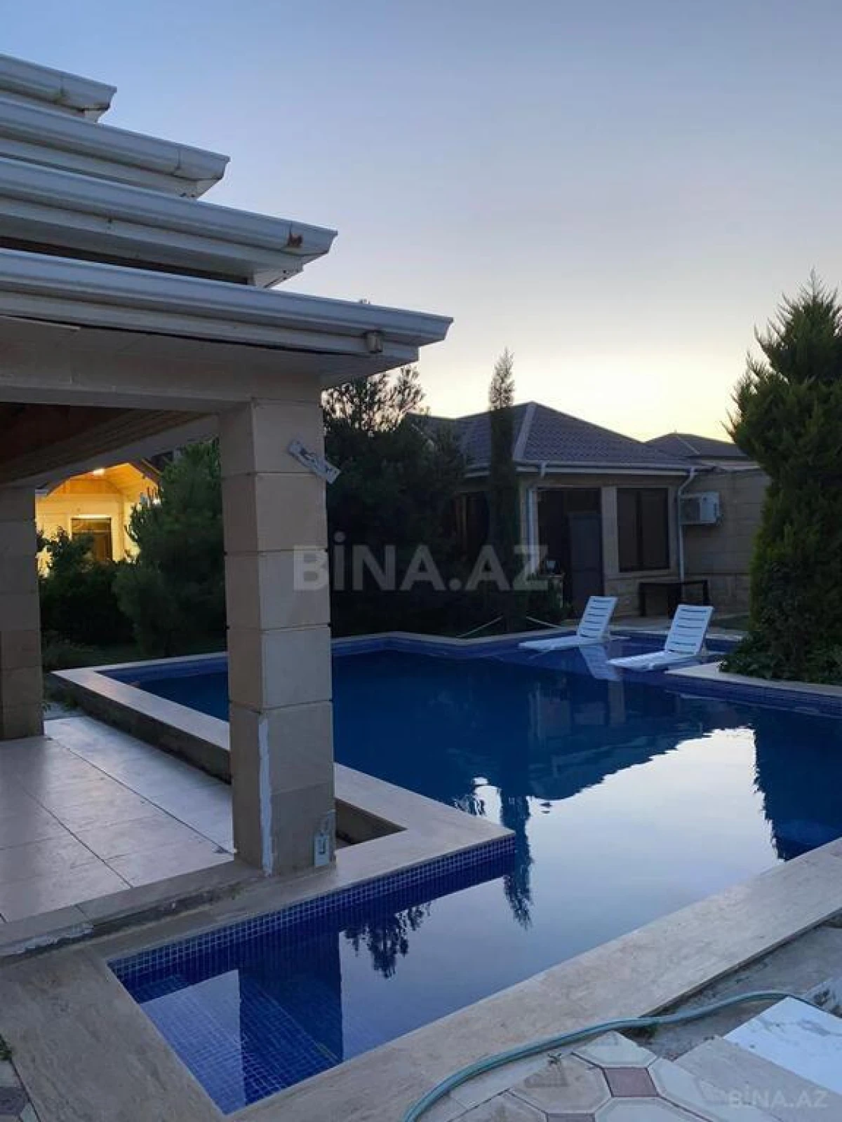 Kirayə verilir 5 otaqlı həyət evi 400 m²