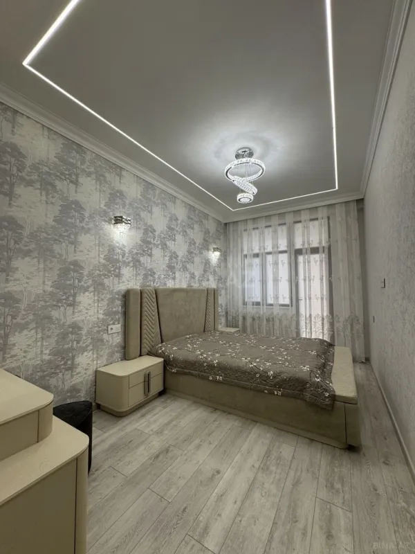 Kirayə verilir 2 otaqlı mənzil 65 m²