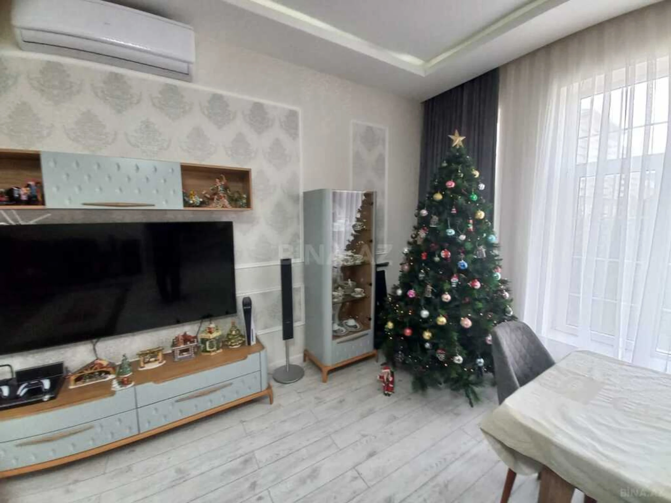 Satılır 4 otaqlı həyət evi 200 m²