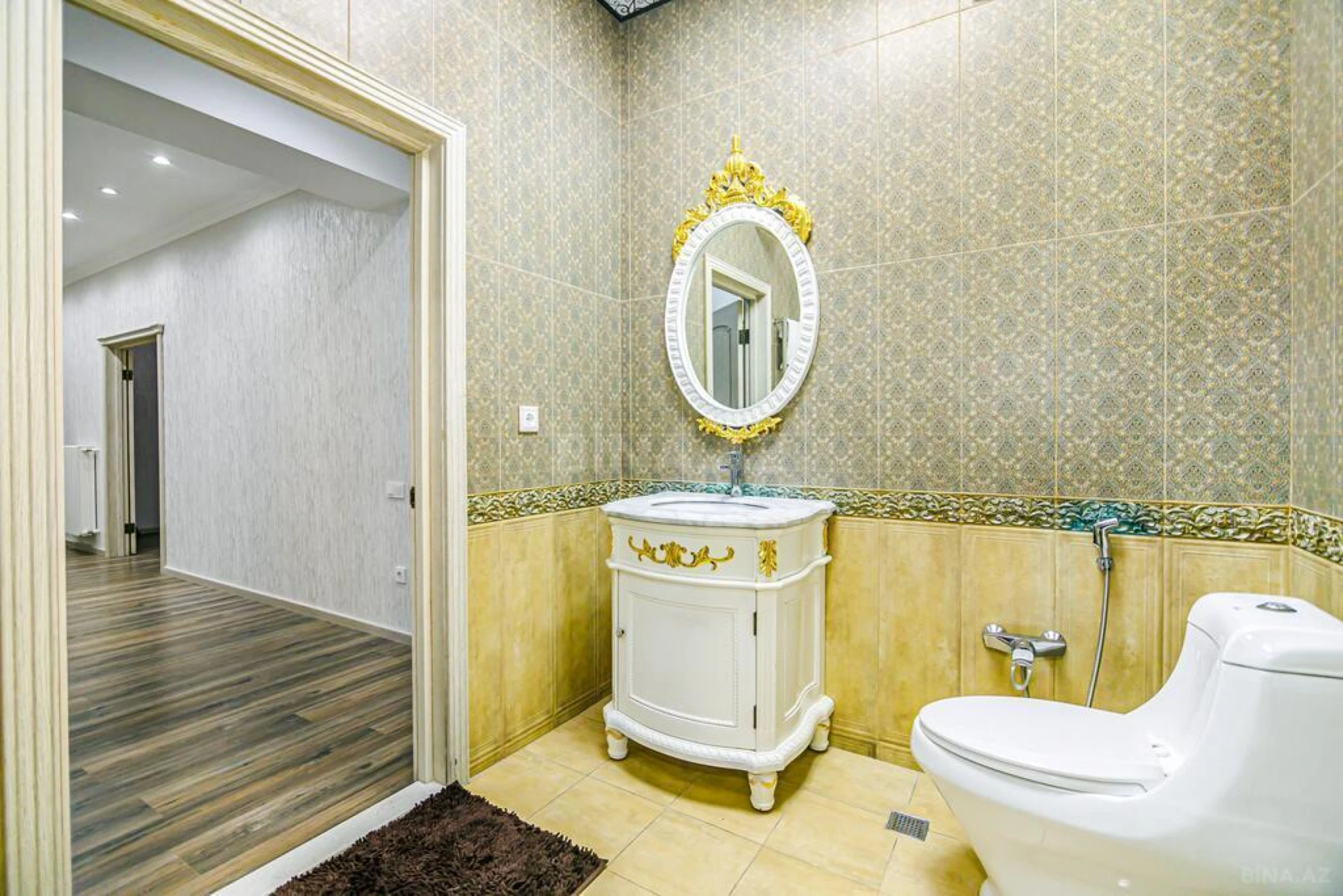 Kirayə verilir 3 otaqlı mənzil 145 m²