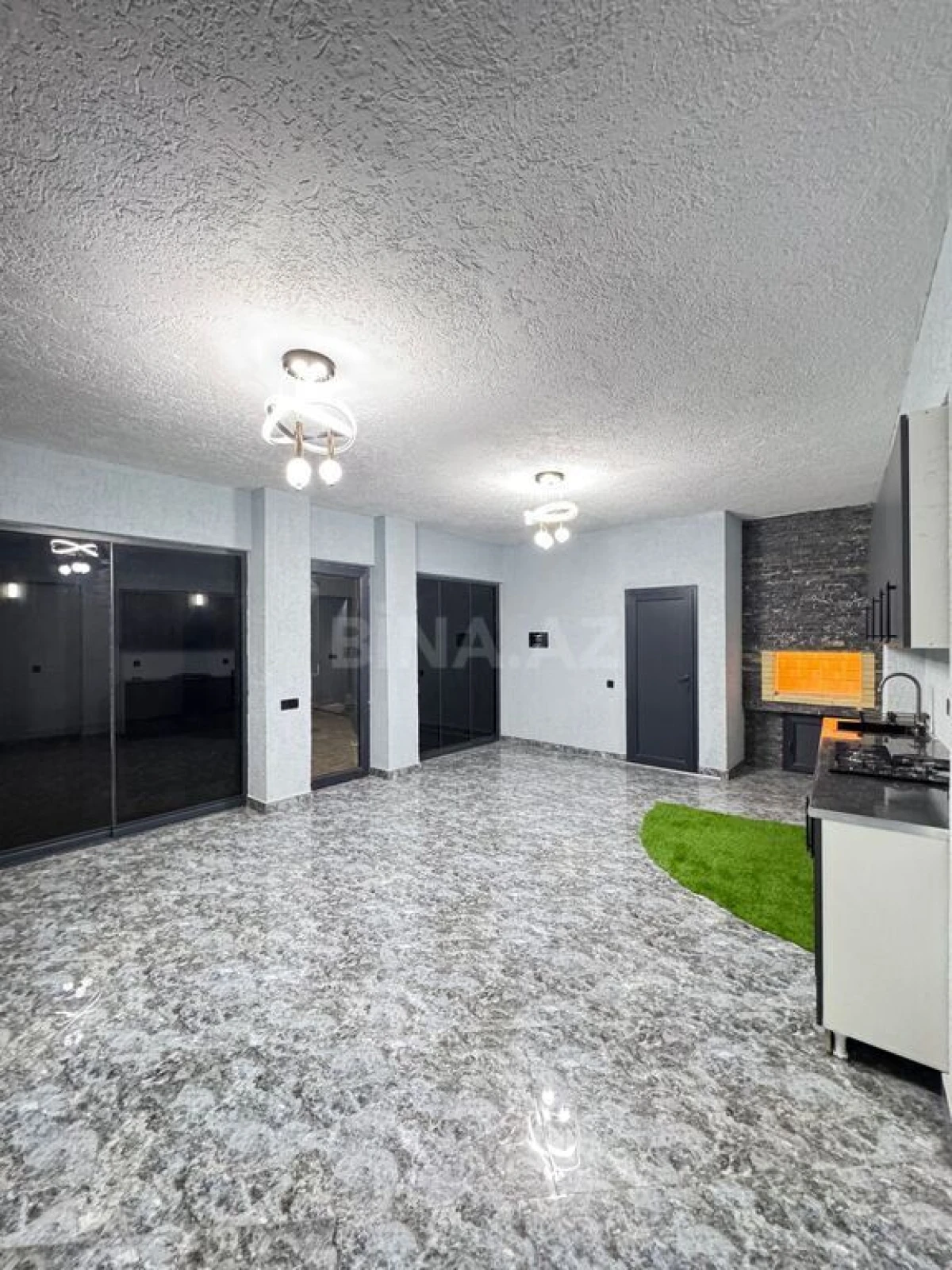 Satılır 4 otaqlı həyət evi 230 m²