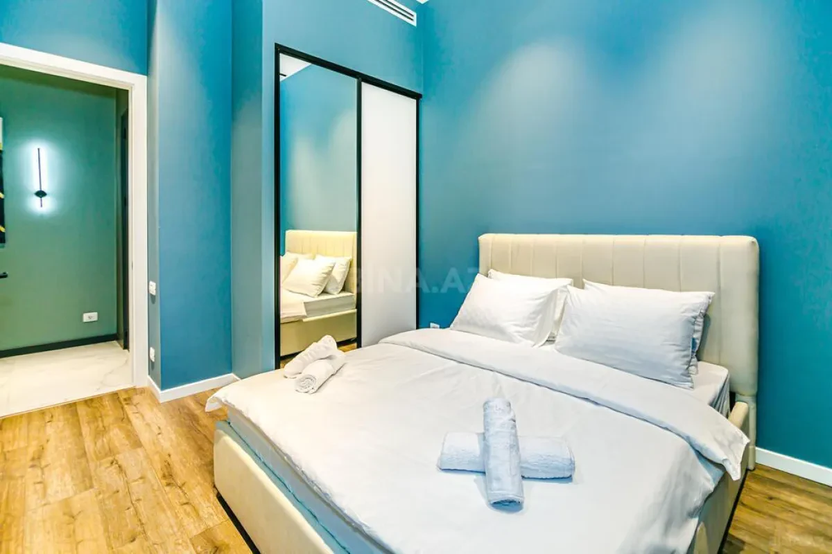 Kirayə verilir 3 otaqlı mənzil 120 m²