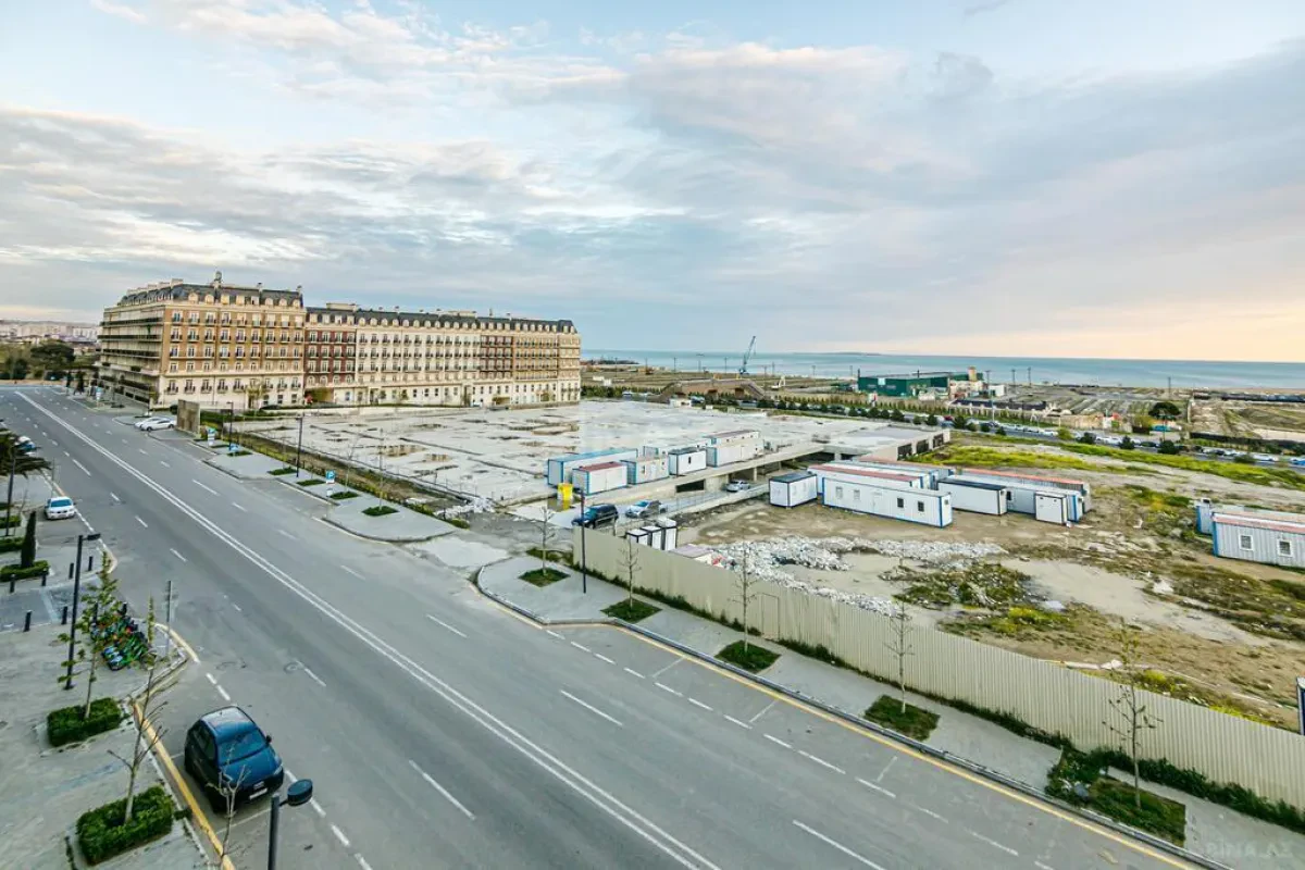Kirayə verilir 3 otaqlı mənzil 120 m²