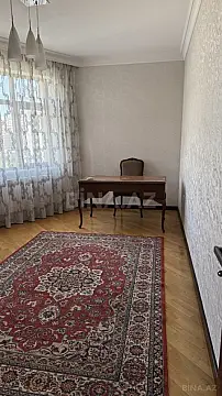 Kirayə verilir 3 otaqlı mənzil 120 m²