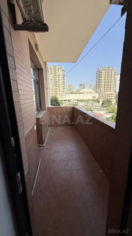 Kirayə verilir 3 otaqlı mənzil 120 m²