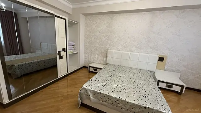 Kirayə verilir 3 otaqlı mənzil 120 m²