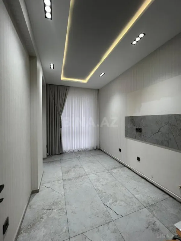 Satılır 2 otaqlı mənzil 68 m²