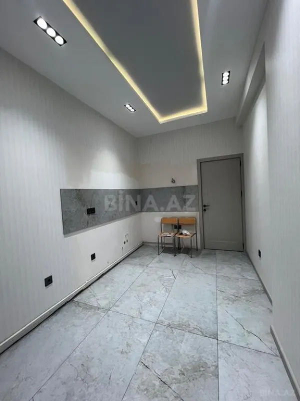 Satılır 2 otaqlı mənzil 68 m²