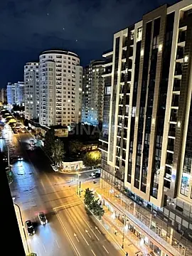 Kirayə verilir 4 otaqlı mənzil 187 m²