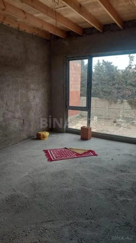 Satılır 5 otaqlı həyət evi 150 m²