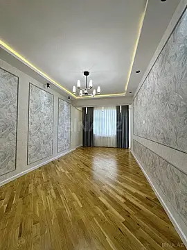 Satılır 4 otaqlı mənzil 155 m²