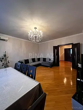 Satılır 3 otaqlı mənzil 104 m²