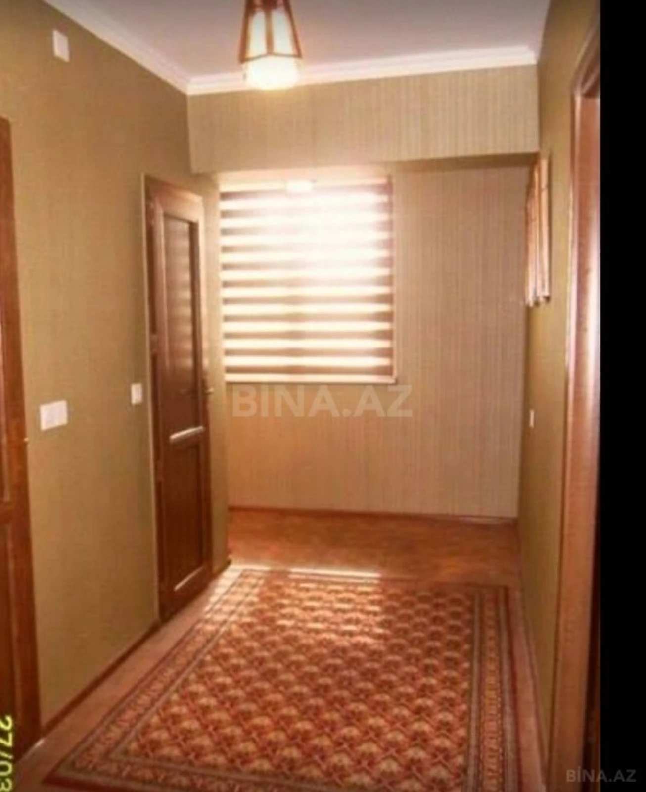Satılır 4 otaqlı mənzil 120 m²