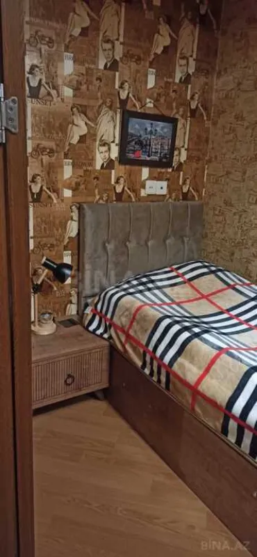 Satılır 4 otaqlı mənzil 120 m²