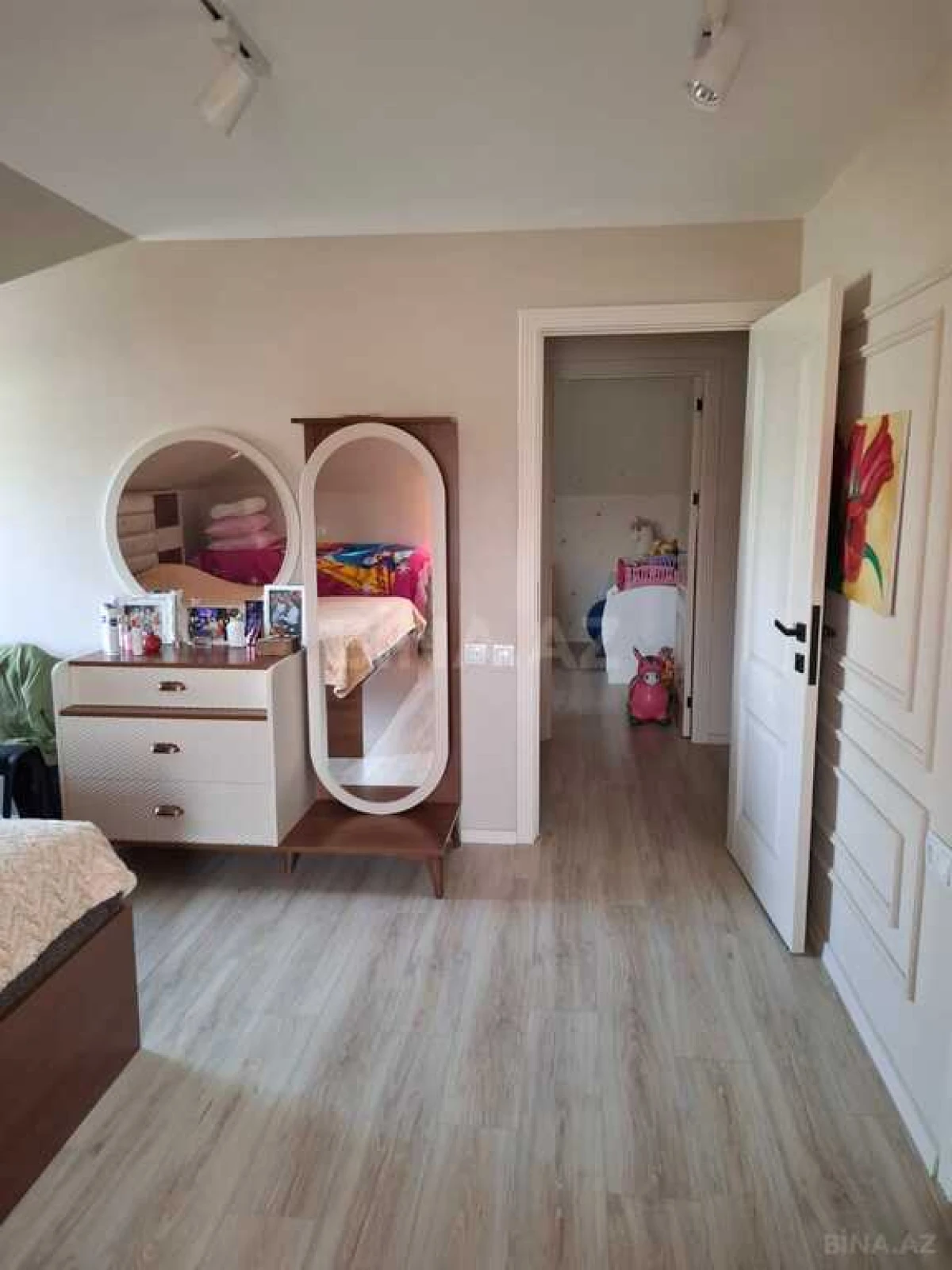 Satılır 3 otaqlı həyət evi 160 m²