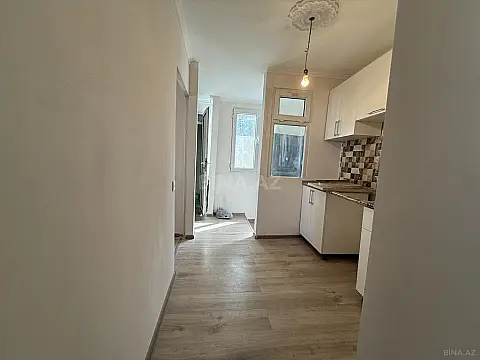 Satılır 3 otaqlı mənzil 45 m²