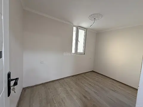 Satılır 3 otaqlı mənzil 45 m²