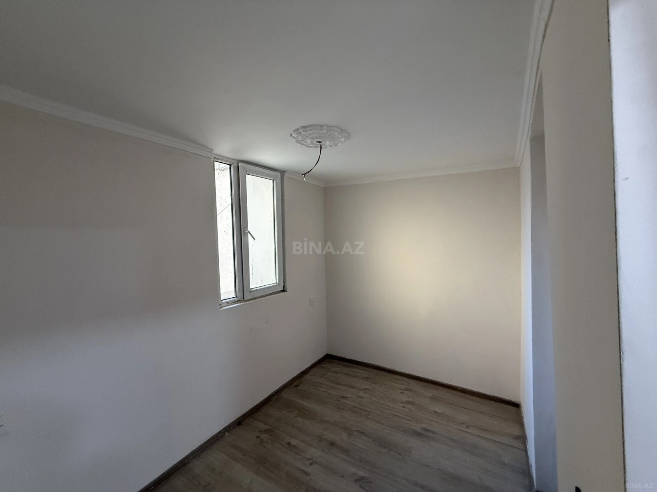 Satılır 3 otaqlı mənzil 45 m²
