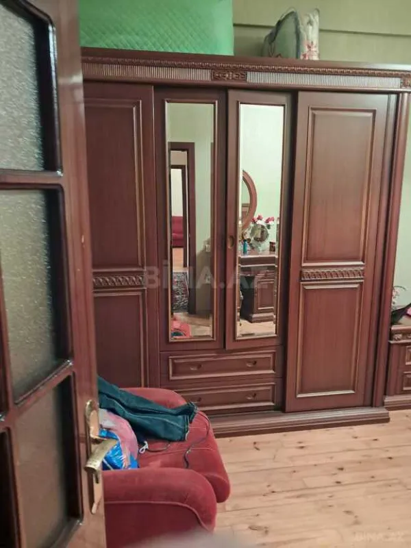 Satılır 2 otaqlı mənzil 90 m²