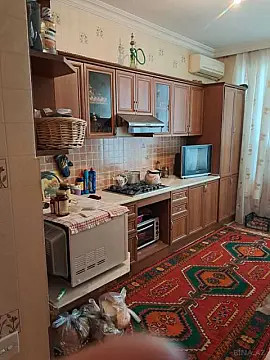 Satılır 2 otaqlı mənzil 90 m²