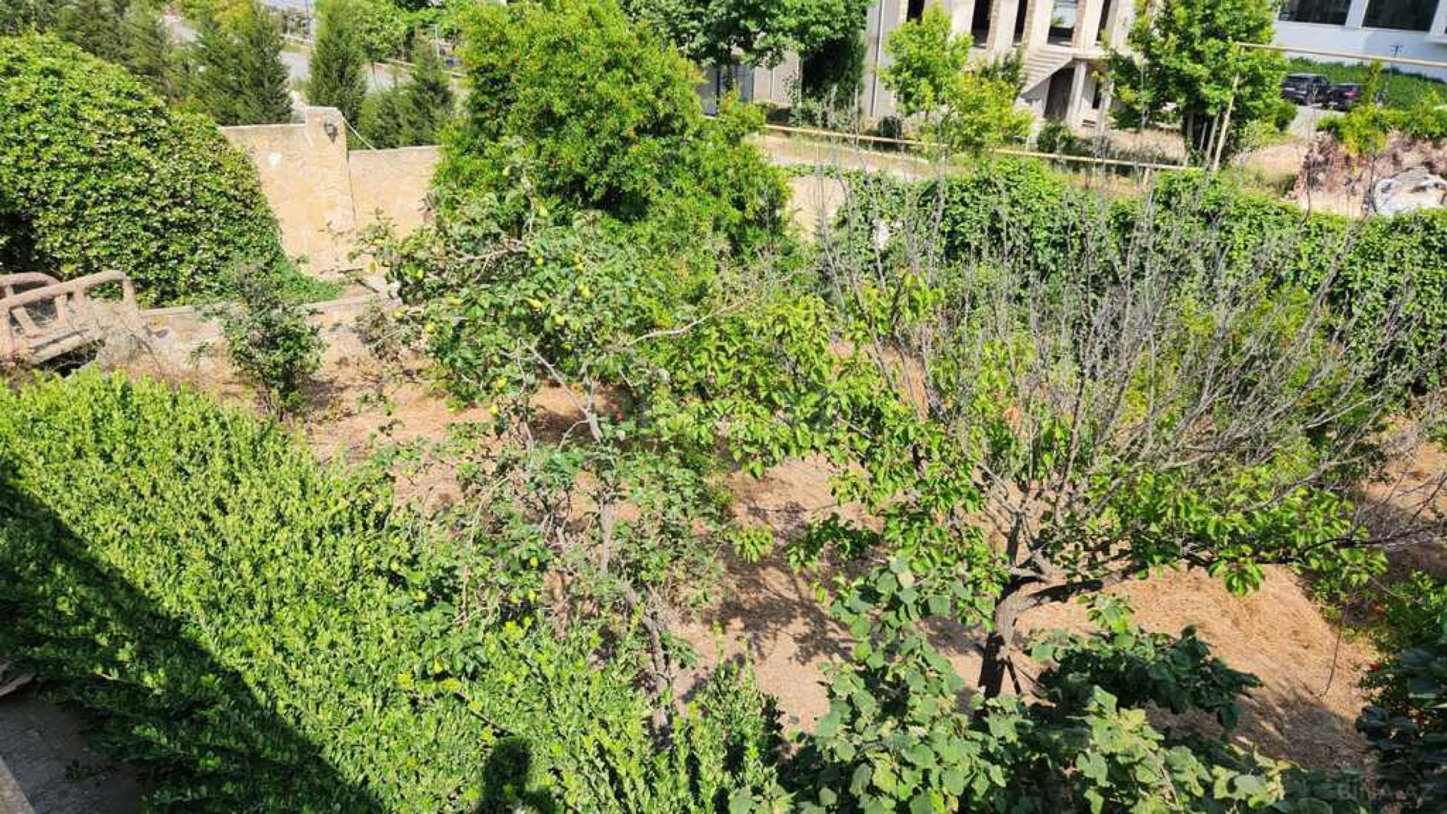 Satılır 6 otaqlı həyət evi 330 m²