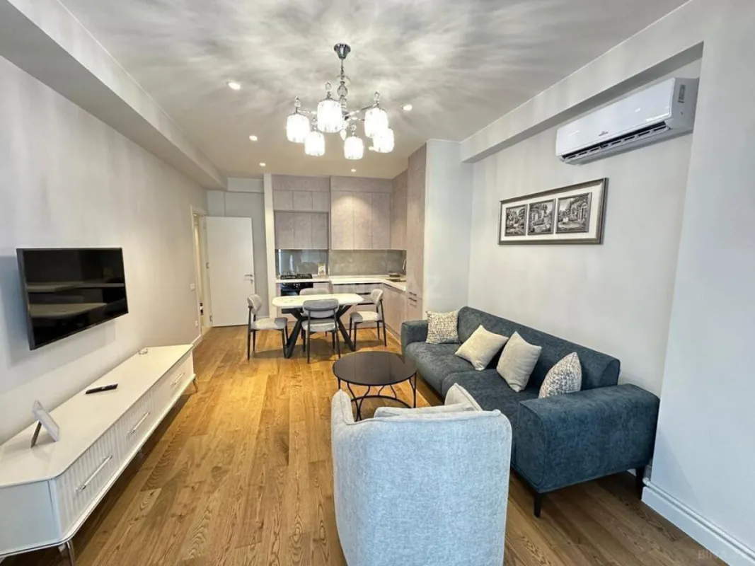 Kirayə verilir 2 otaqlı mənzil 65 m²