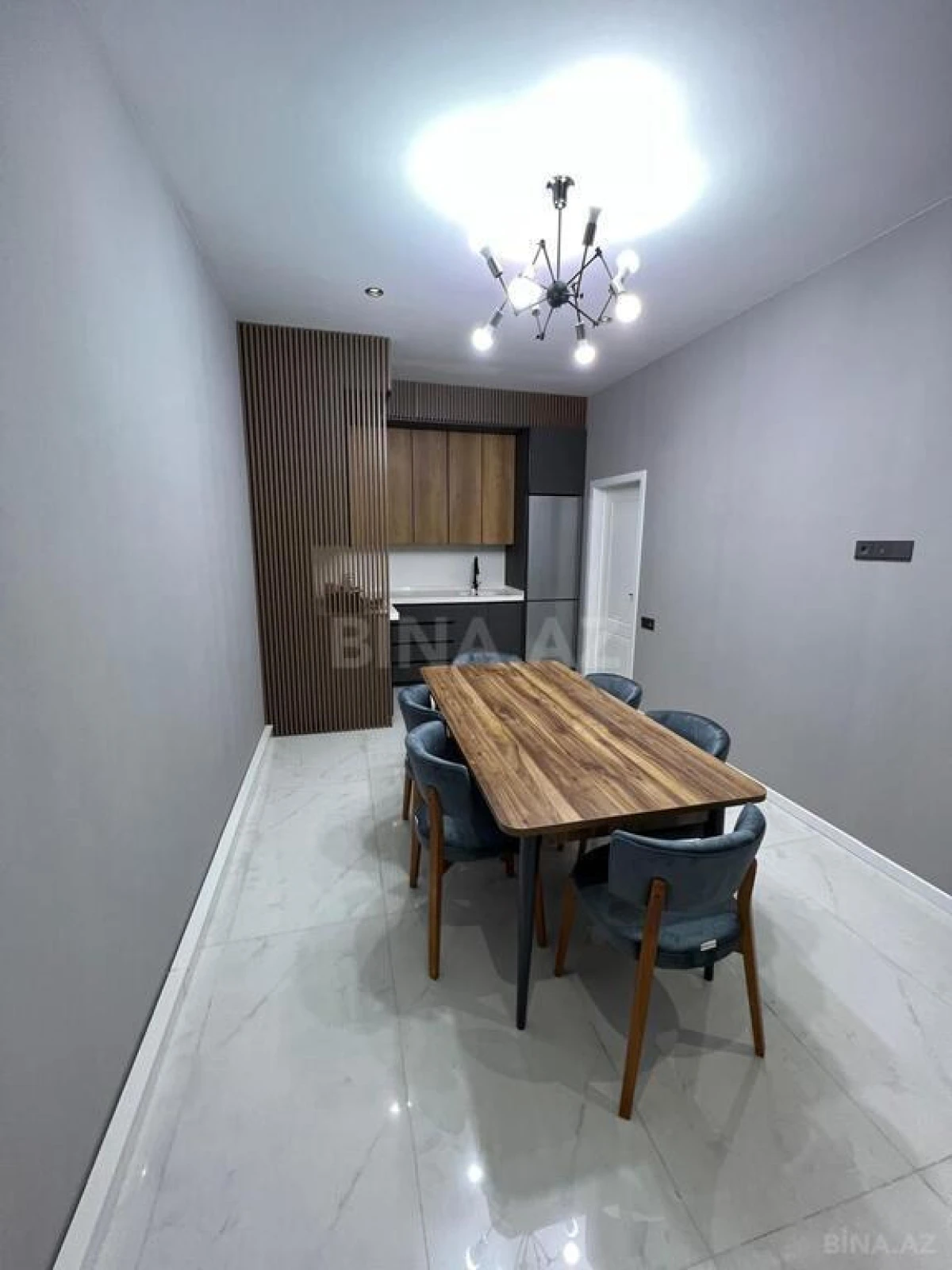 Kirayə verilir 3 otaqlı mənzil 92 m²