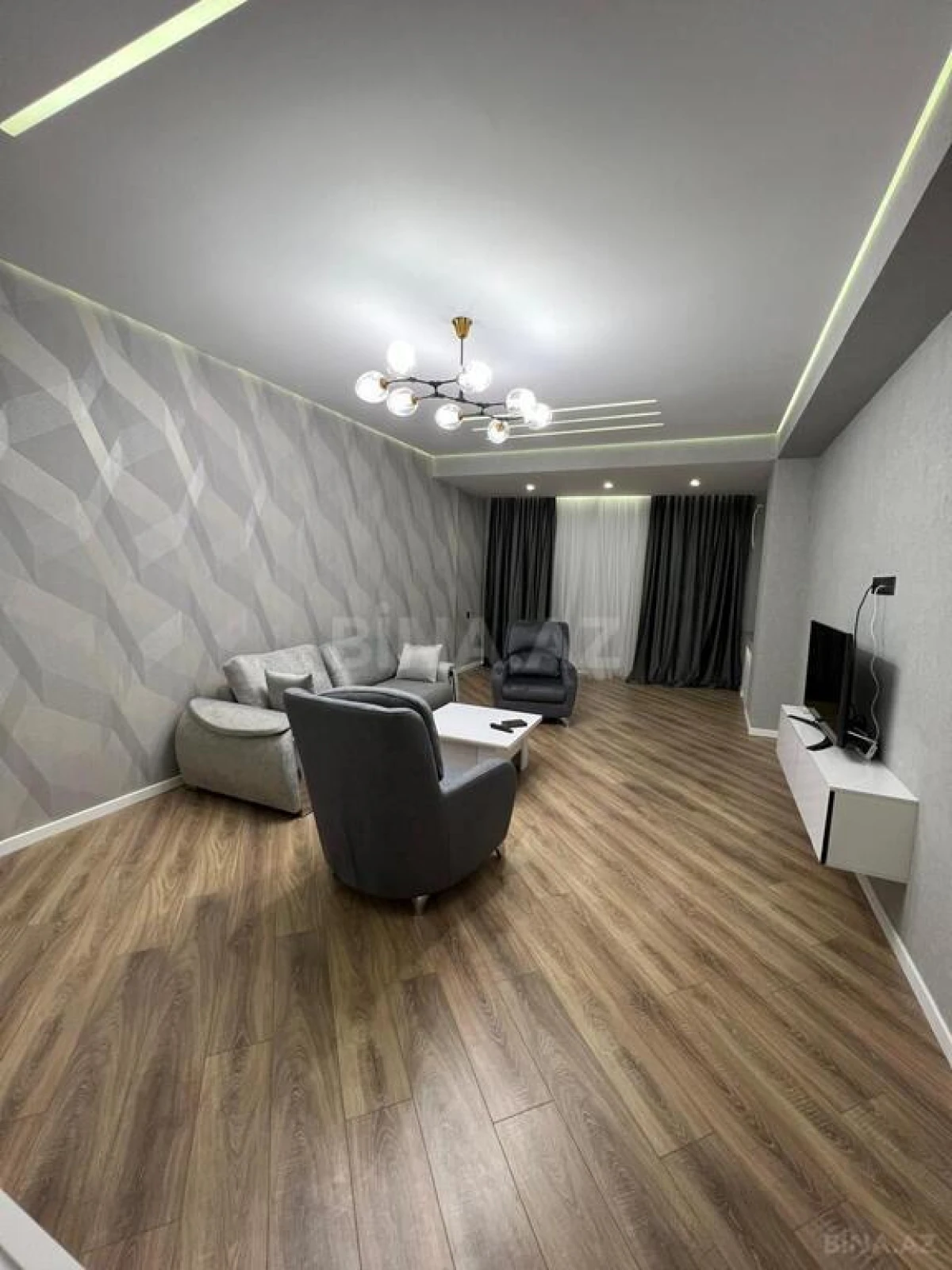 Kirayə verilir 3 otaqlı mənzil 92 m²