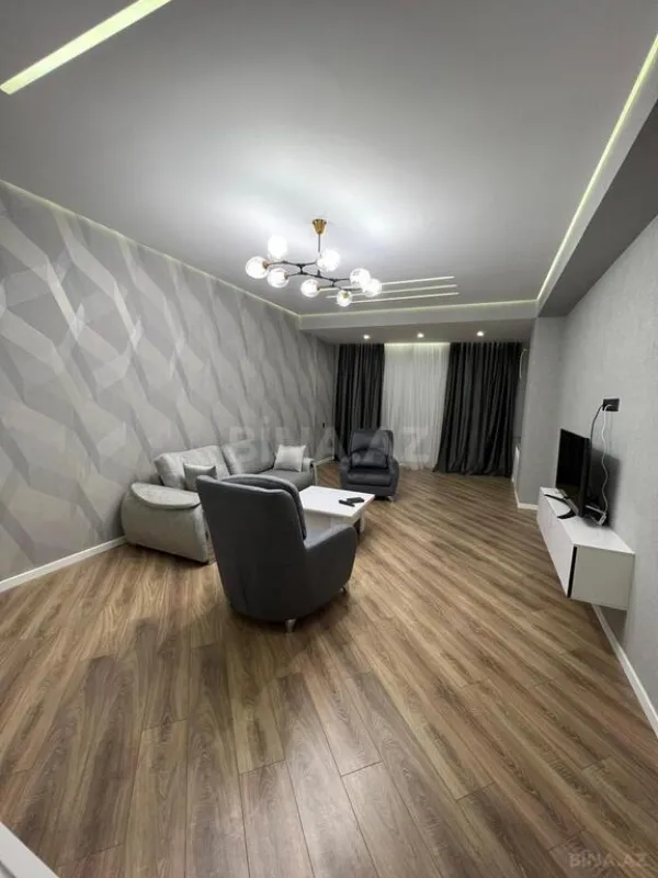 Kirayə verilir 3 otaqlı mənzil 92 m²