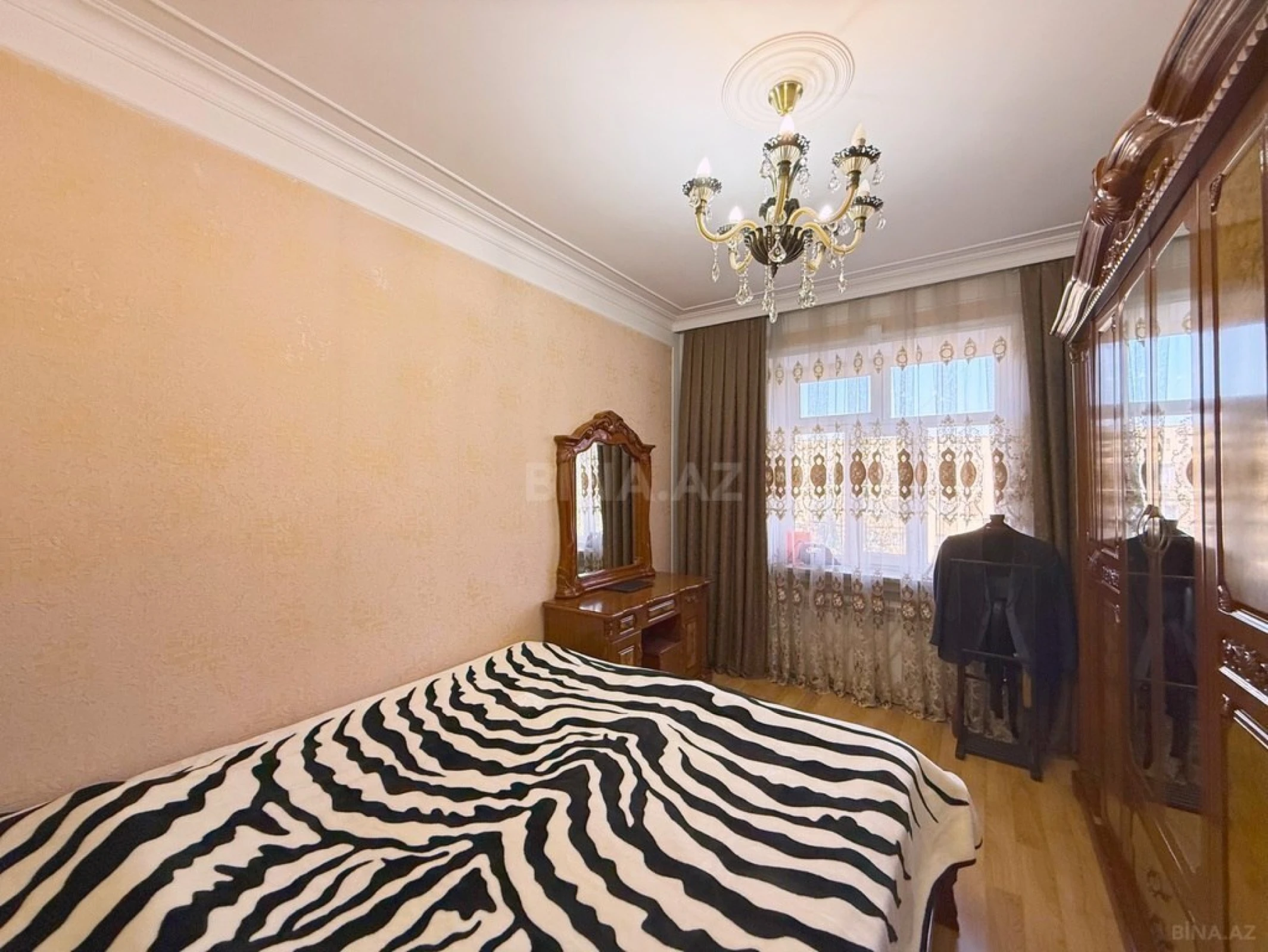 Satılır 3 otaqlı mənzil 80 m²