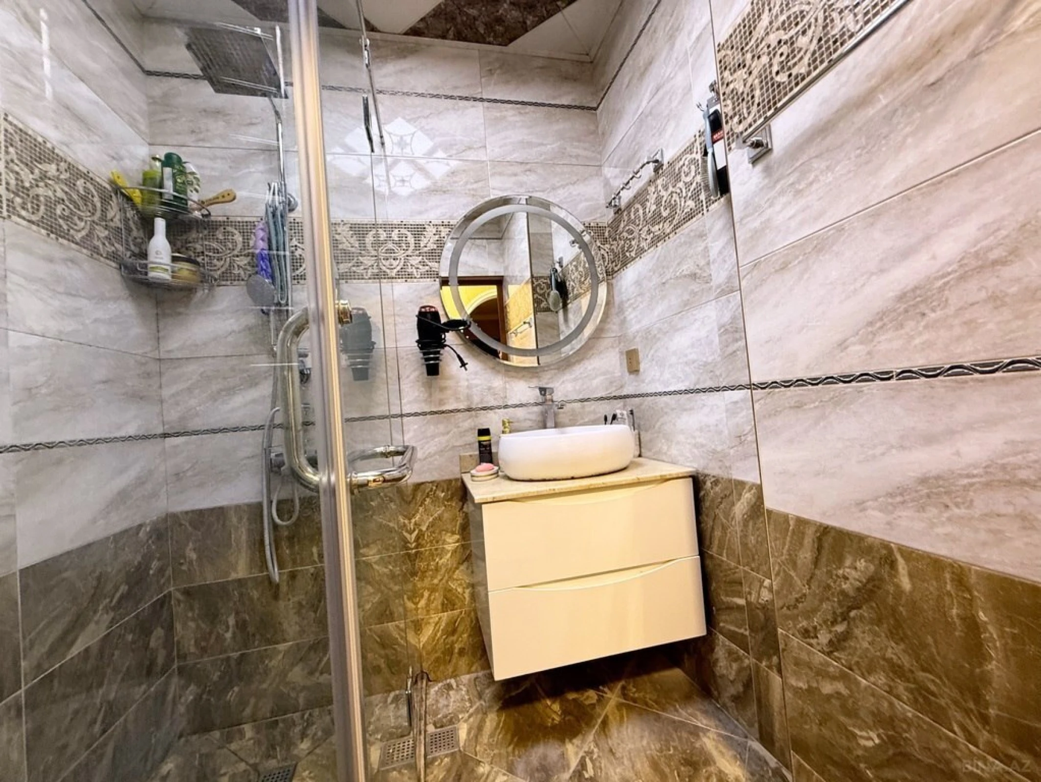Satılır 3 otaqlı mənzil 80 m²