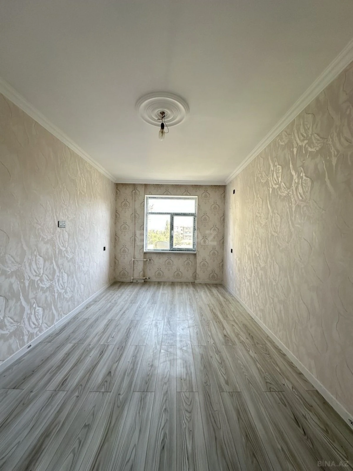 Satılır 3 otaqlı mənzil 75 m²