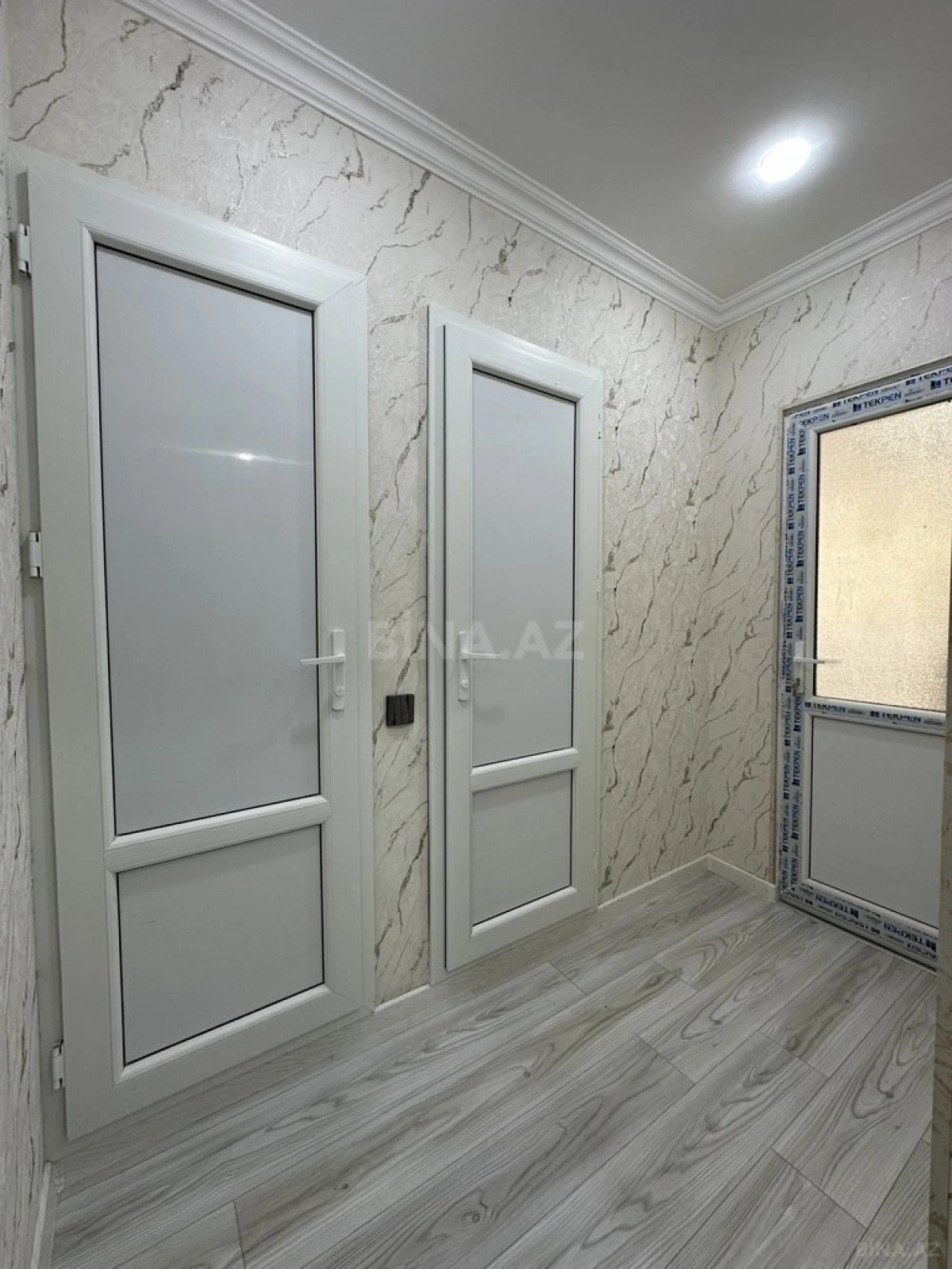 Satılır 3 otaqlı mənzil 75 m²