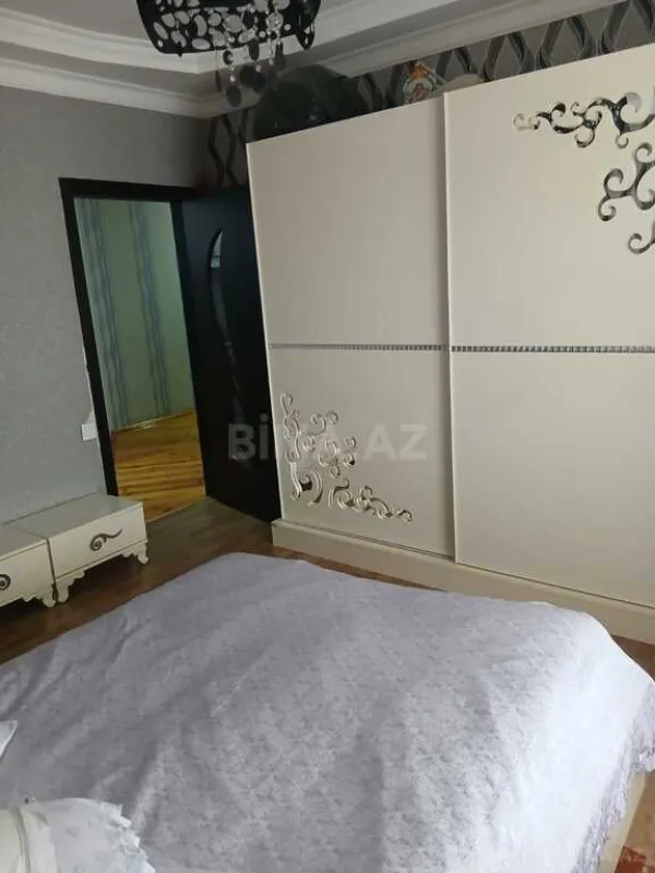 Satılır 2 otaqlı mənzil 59 m²