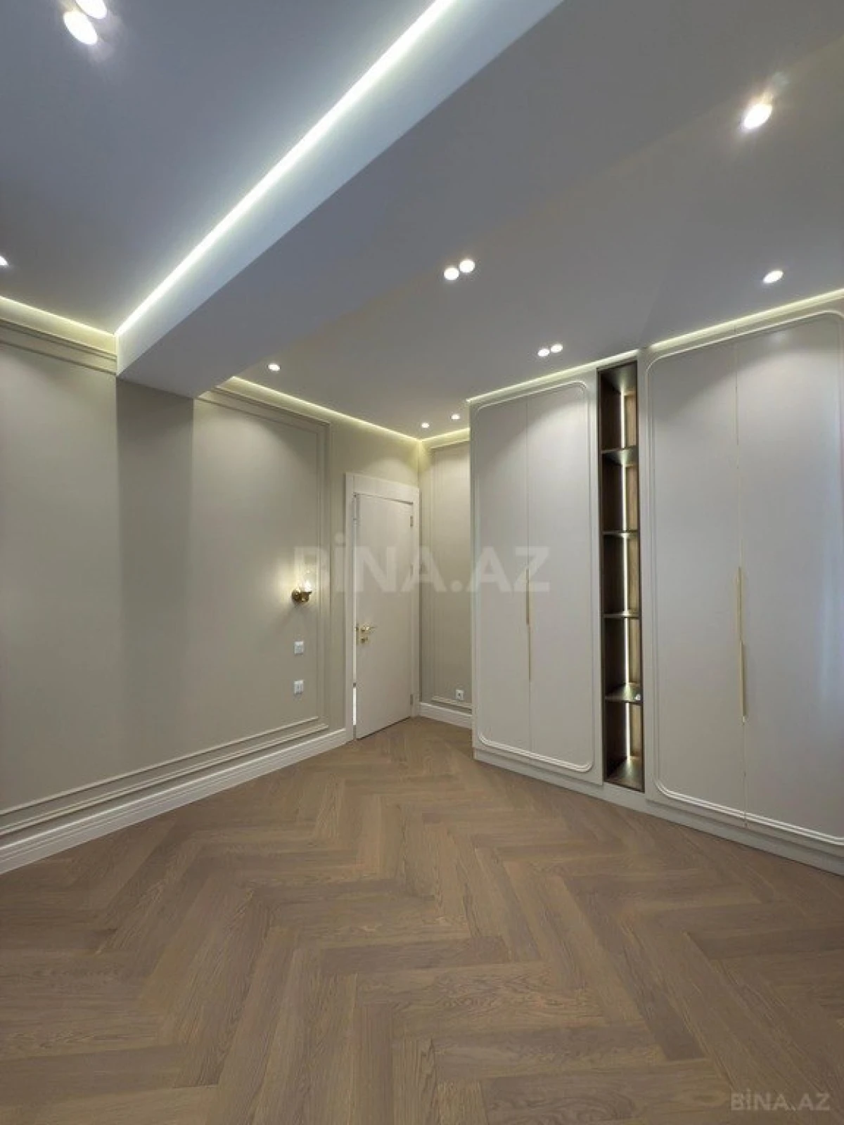 Satılır 3 otaqlı mənzil 85 m²