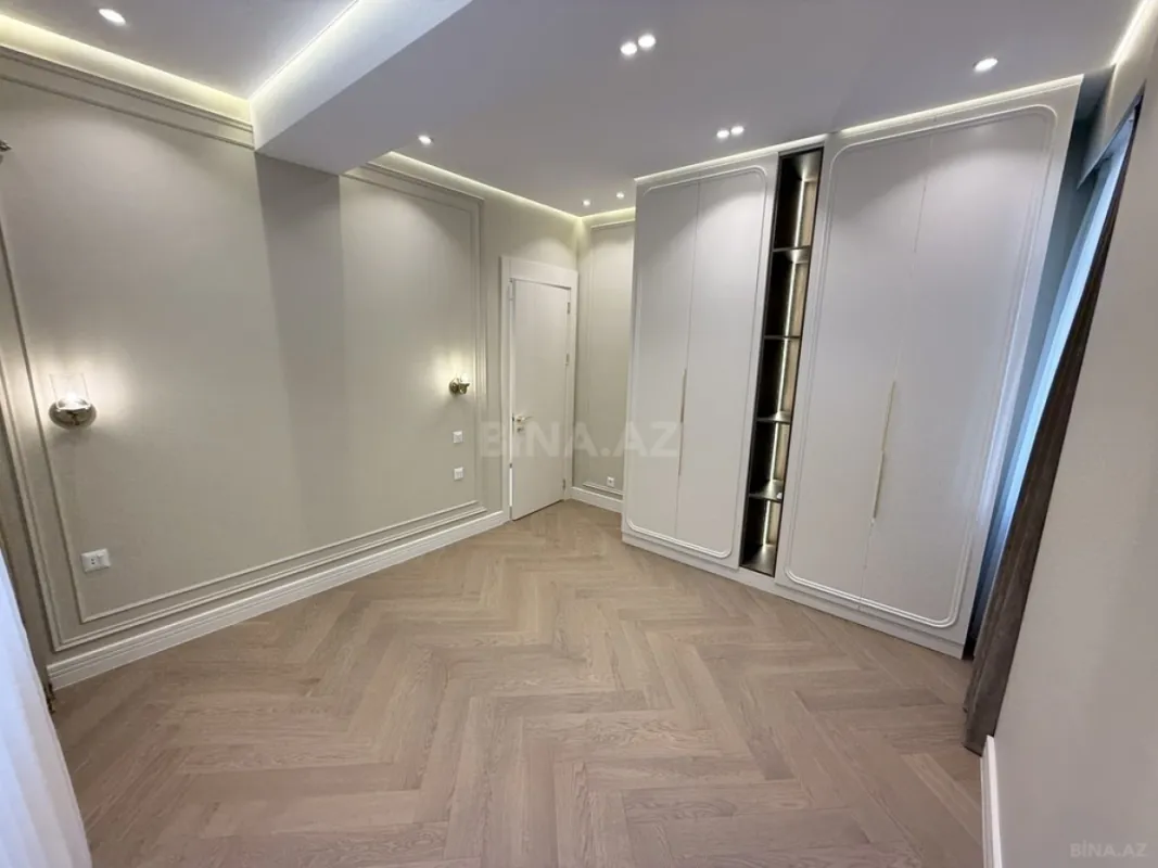 Satılır 3 otaqlı mənzil 85 m²