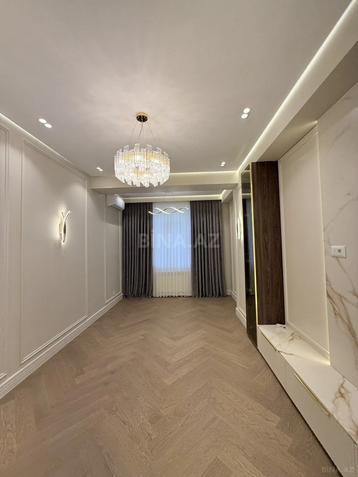 Satılır 3 otaqlı mənzil 85 m²