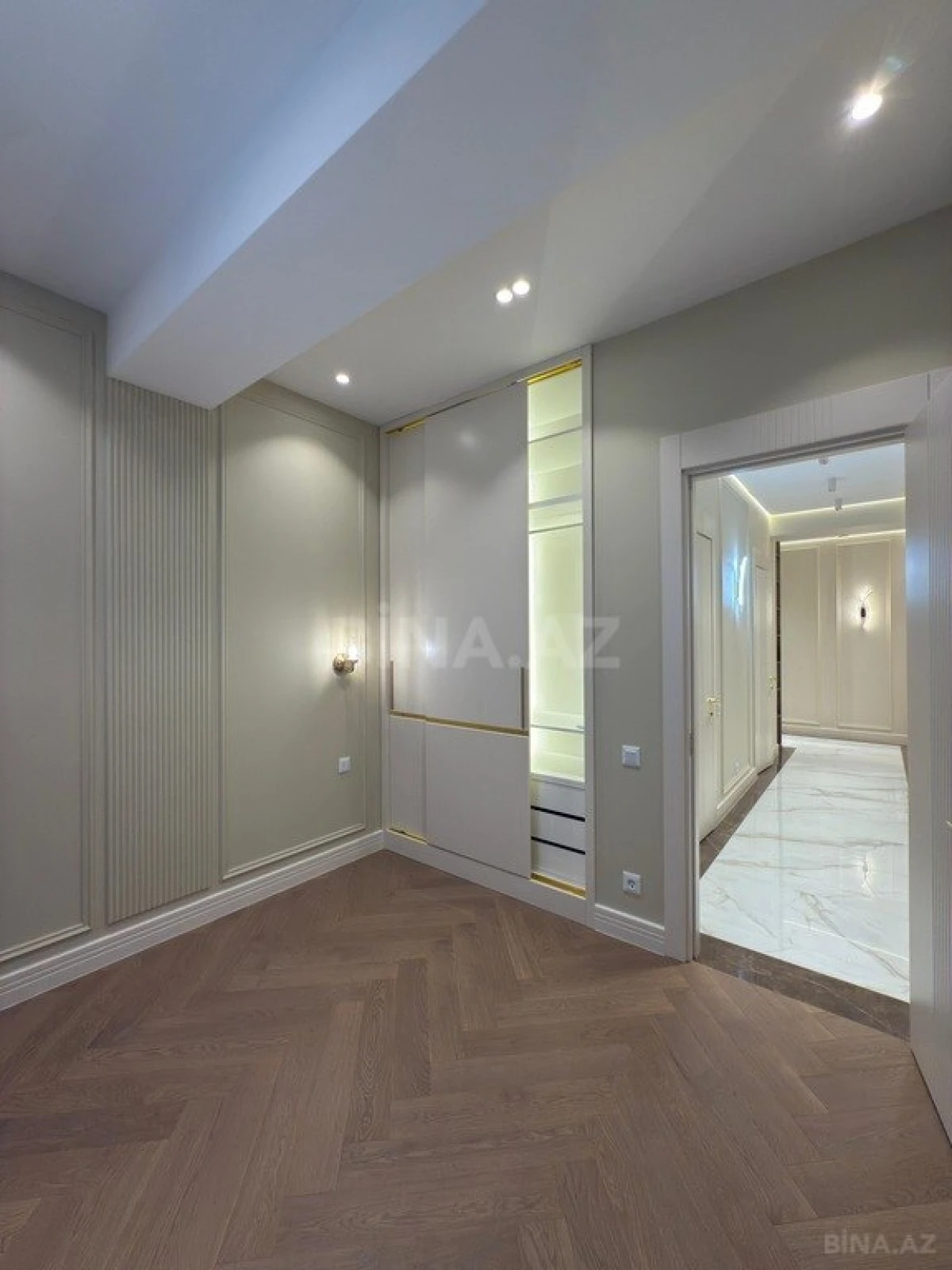 Satılır 3 otaqlı mənzil 85 m²