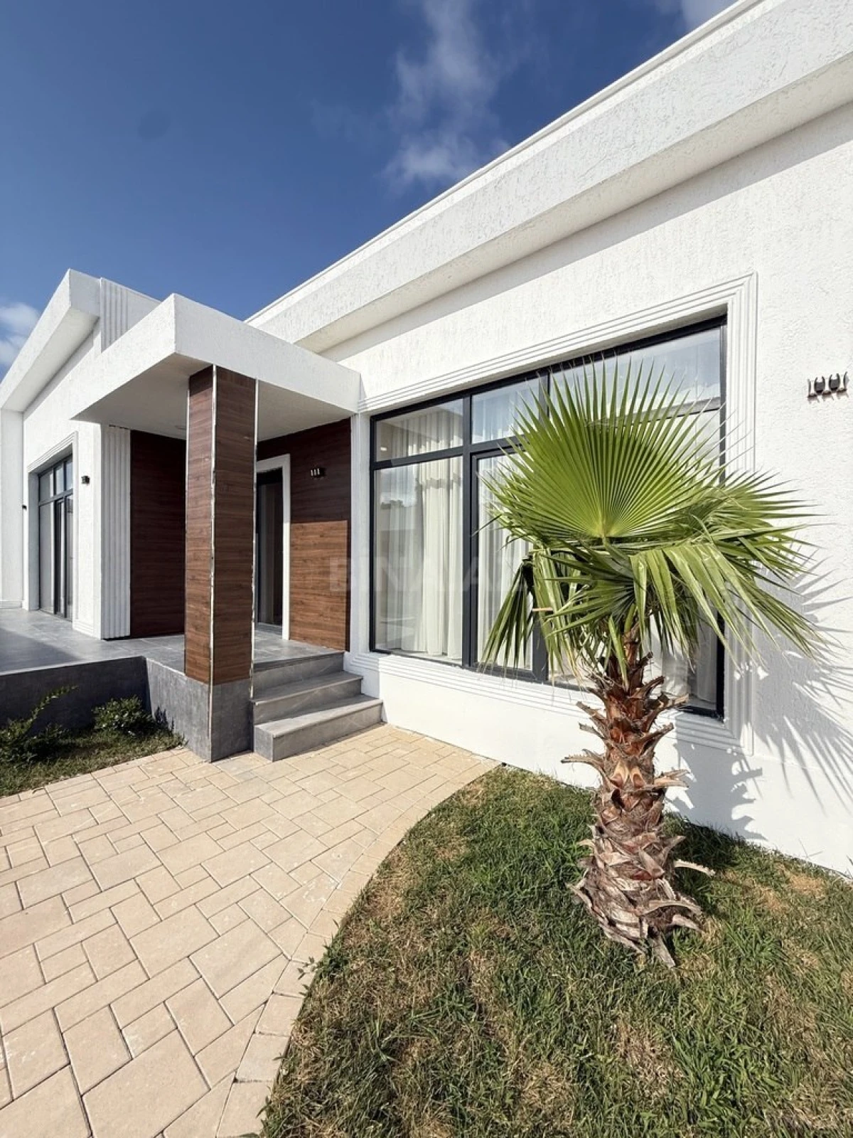 Satılır 4 otaqlı həyət evi 135 m²