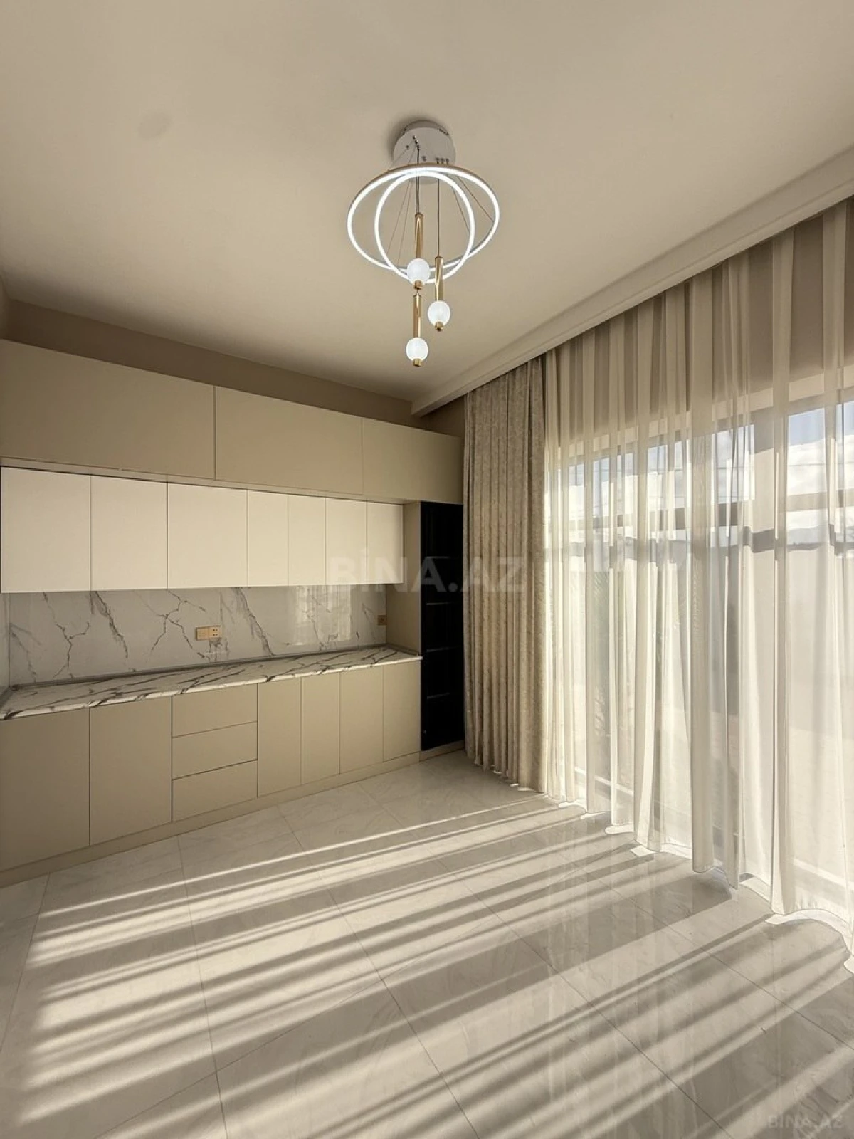 Satılır 4 otaqlı həyət evi 135 m²