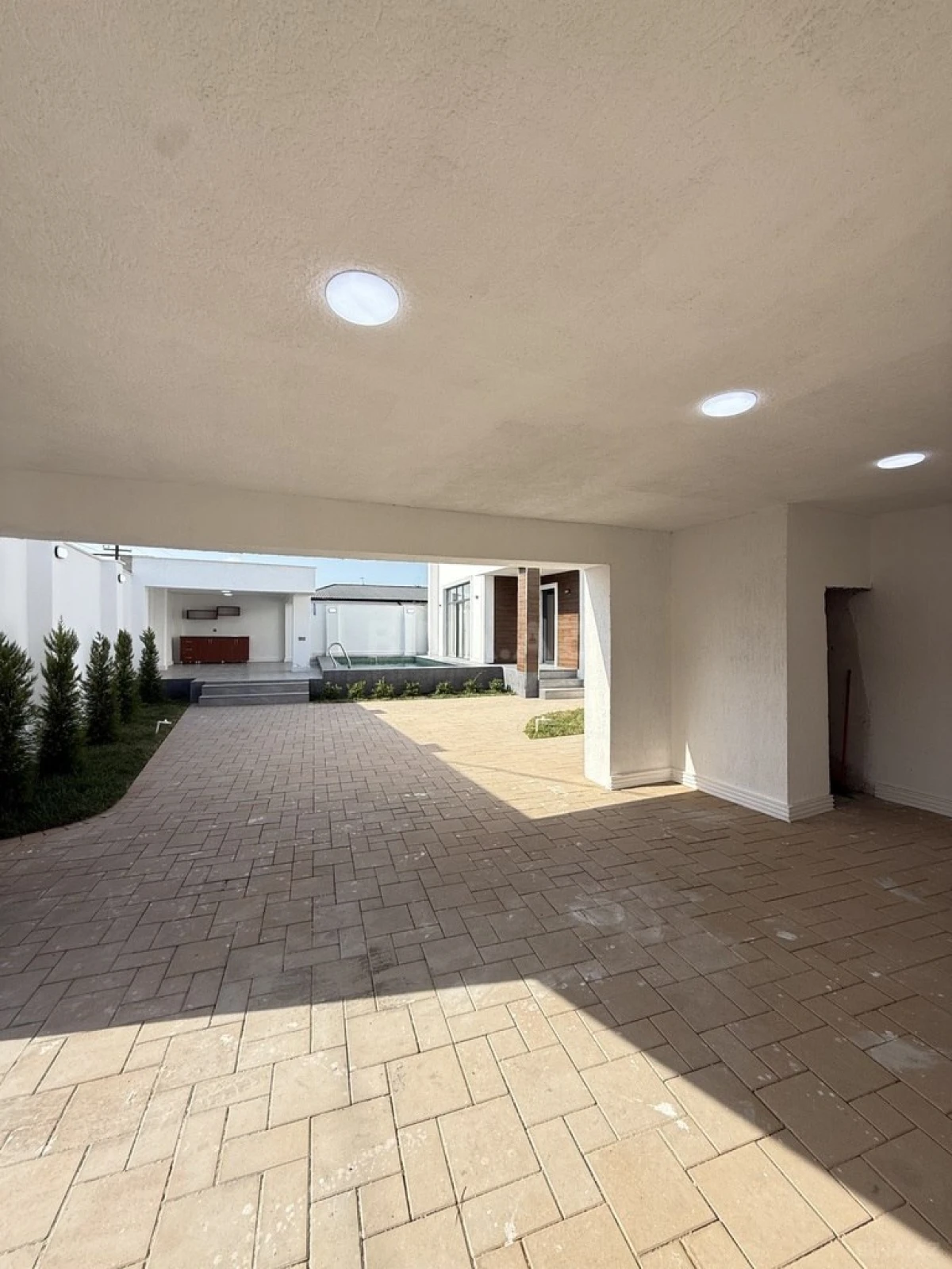 Satılır 4 otaqlı həyət evi 135 m²