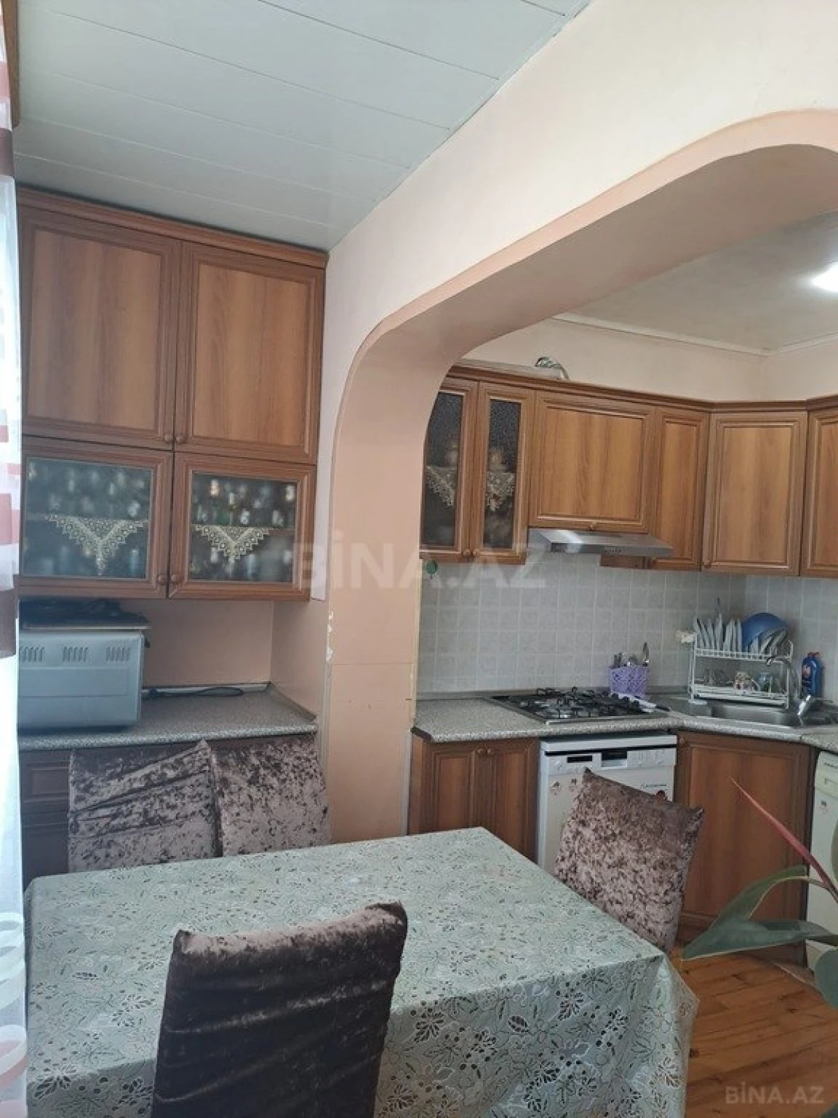 Satılır 4 otaqlı mənzil 105 m²