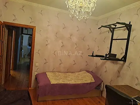 Satılır 4 otaqlı mənzil 105 m²