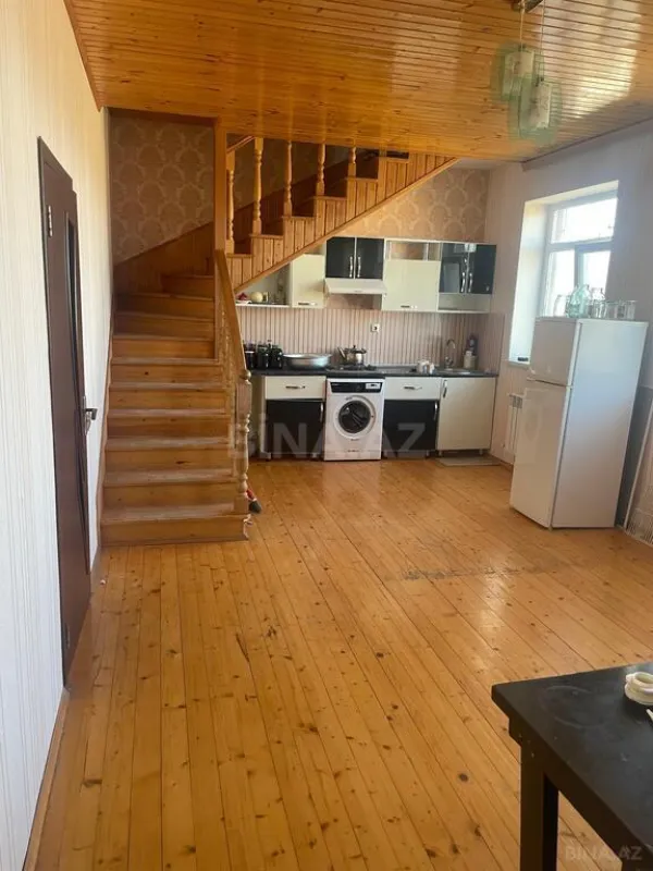 Kirayə verilir 5 otaqlı həyət evi 158 m²