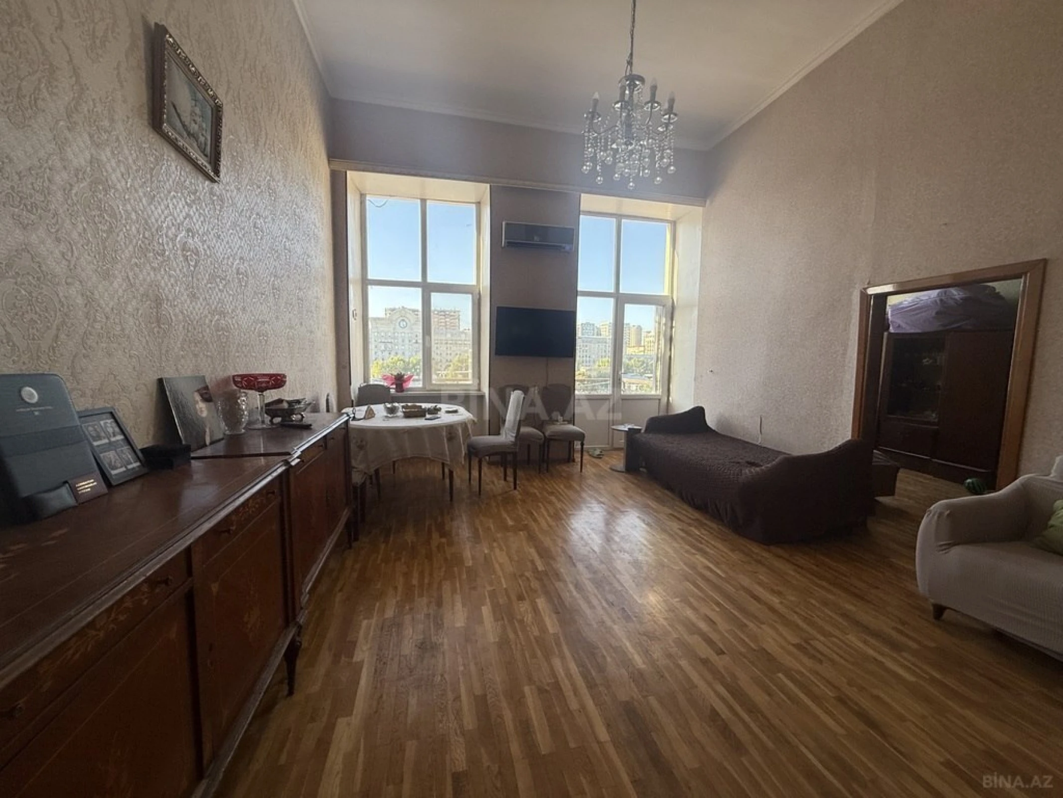 Satılır 3 otaqlı mənzil 90 m²