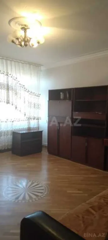Satılır 3 otaqlı mənzil 70 m²