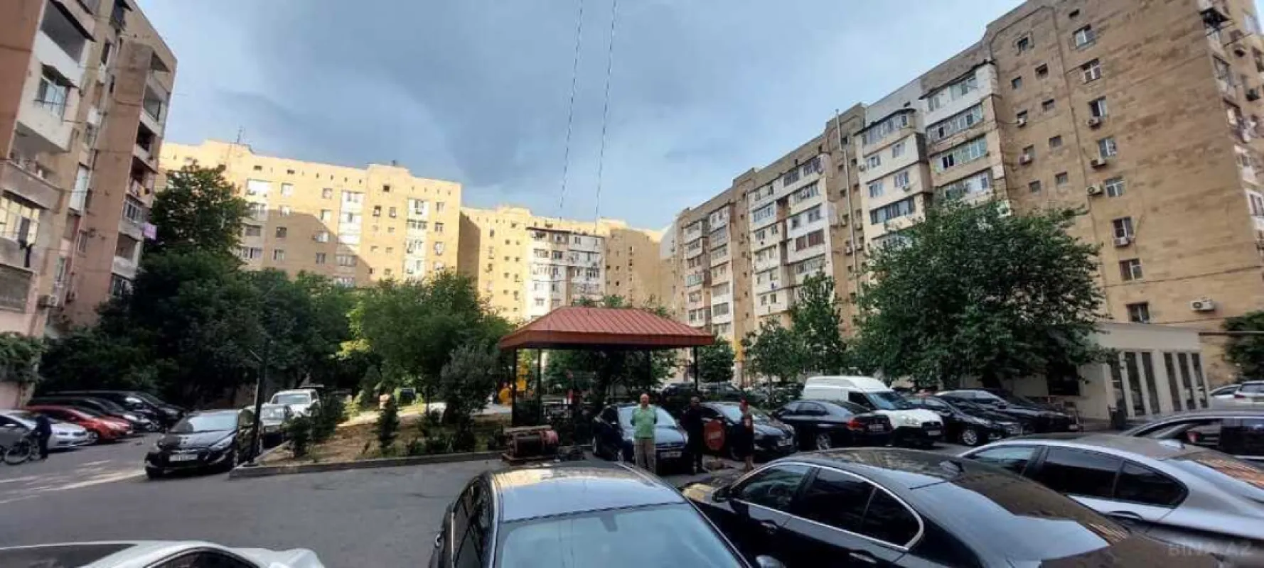Satılır 3 otaqlı mənzil 70 m²