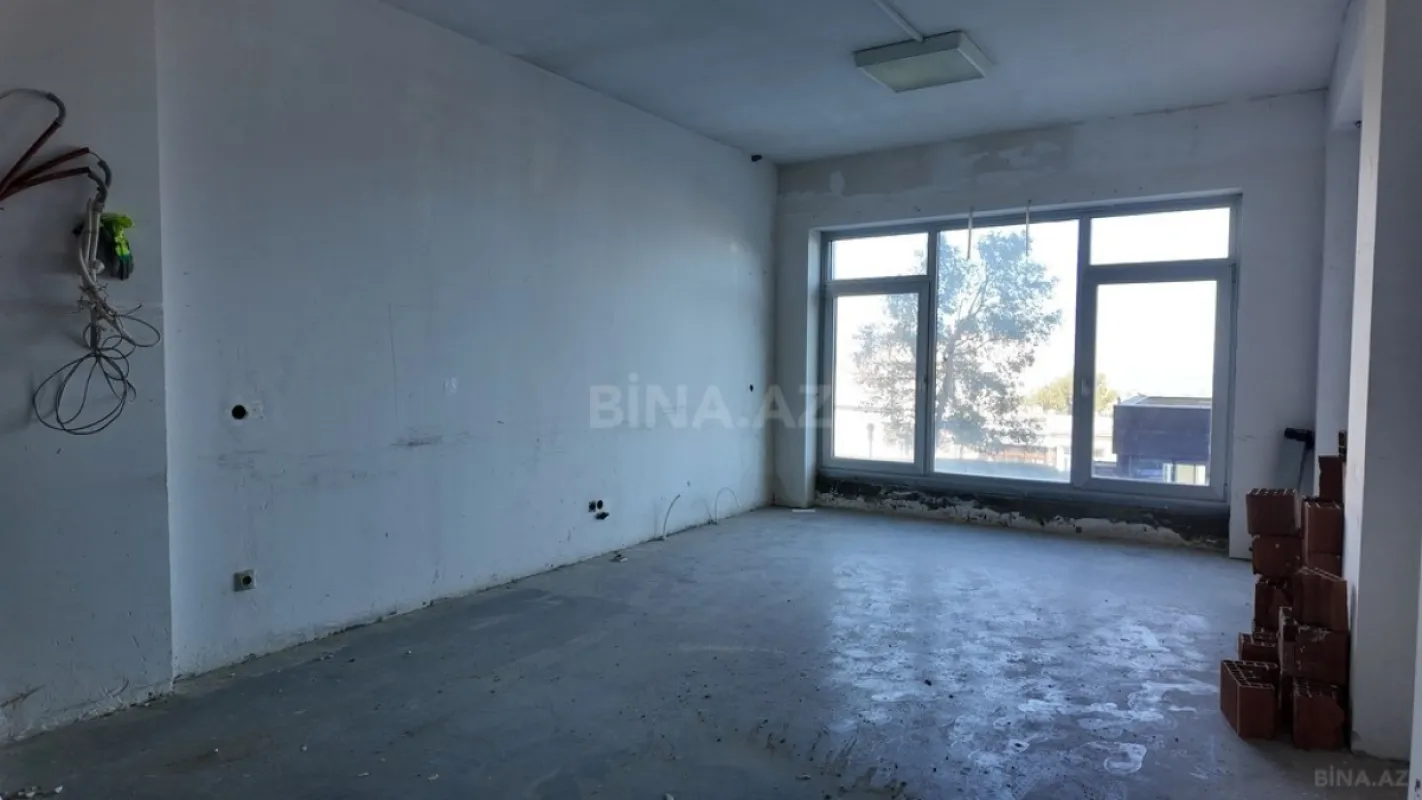 Satılır 12 otaqlı ofis 506 m²